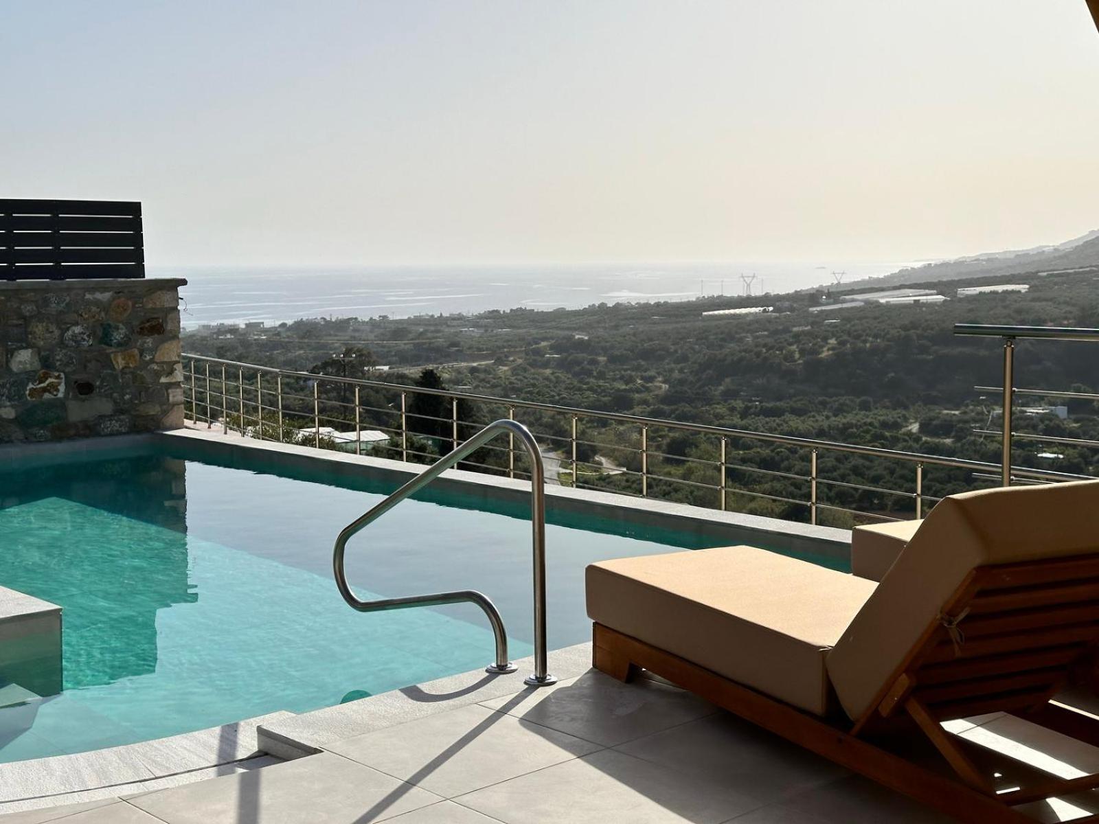 Mediterranean View Villa Makrýgialos Esterno foto