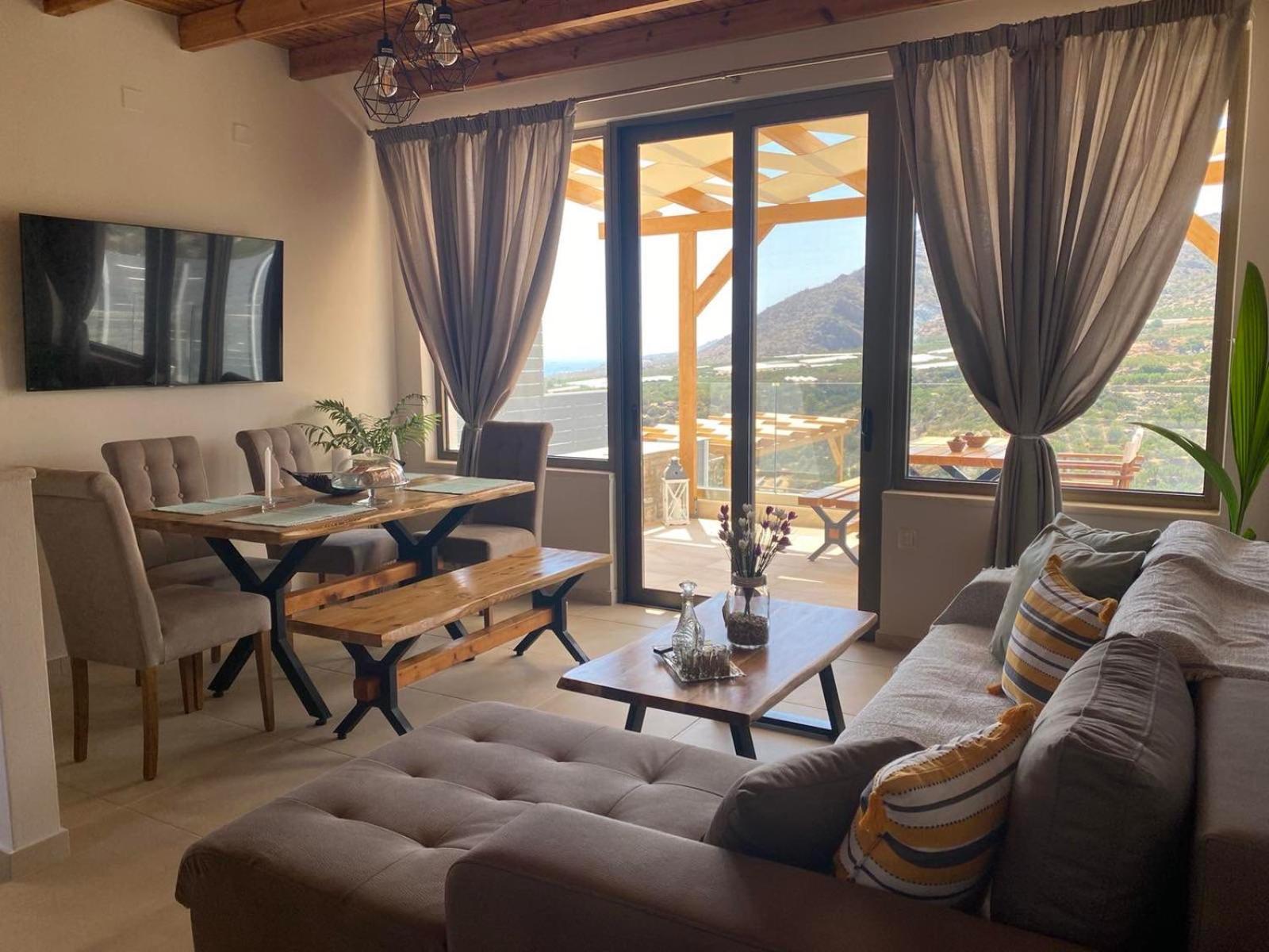 Mediterranean View Villa Makrýgialos Esterno foto