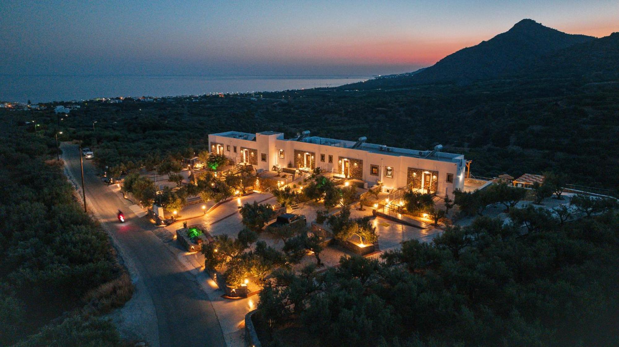 Mediterranean View Villa Makrýgialos Esterno foto